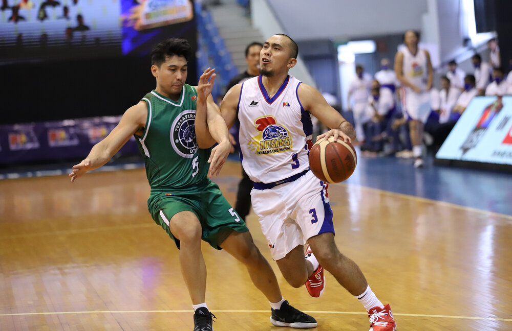 Magnolia’s Paul Lee fishes for a foul against Juami Tiongson of TerraFirma. (Photo from PBA)