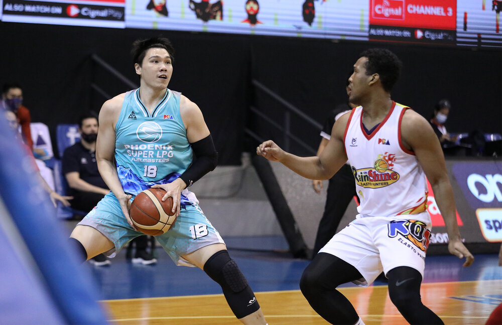 Phoenix’s Justin Chua has displayed a high level of consistency in the 2020 PBA PH Cup. (Photo from Media Group)