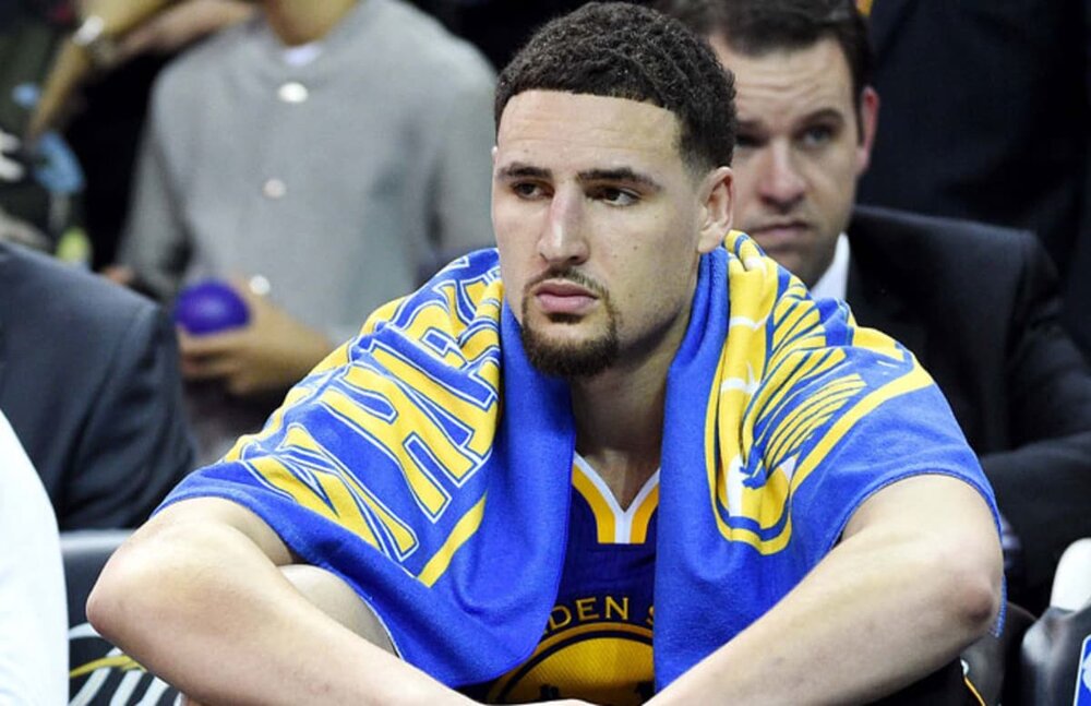 Klay Thompson and Glen Davis went at each other on social media. (Photo via Tailgate Sports)