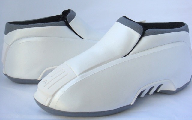 Confundir Nutrición avión A Look At the Sneaker That Ended the Adidas-Kobe Bryant Era — Dribble Media